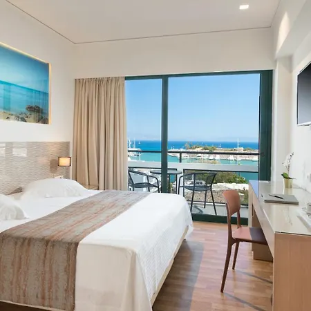 Alexandra Hotel&apartments 호텔 코스 타운