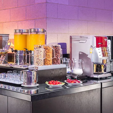 호텔 Alexandra Hotel&apartments