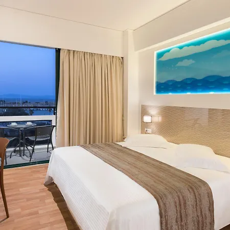 호텔 Alexandra Hotel&apartments