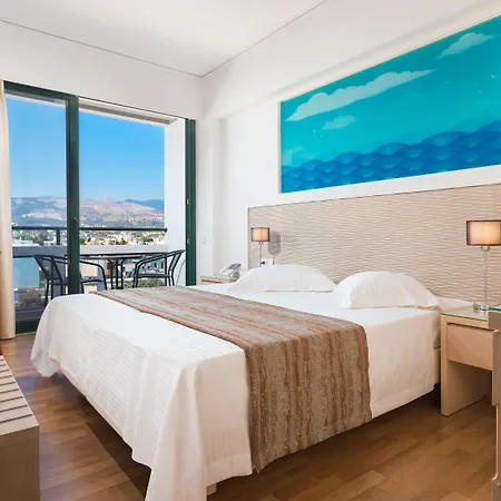 호텔 Alexandra Hotel&apartments 코스 타운