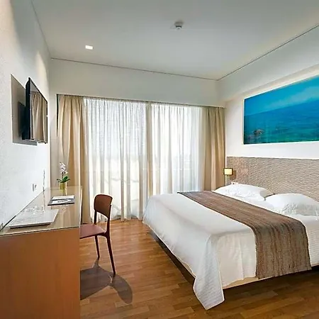 Alexandra Hotel&apartments 4* העיירה קוס
