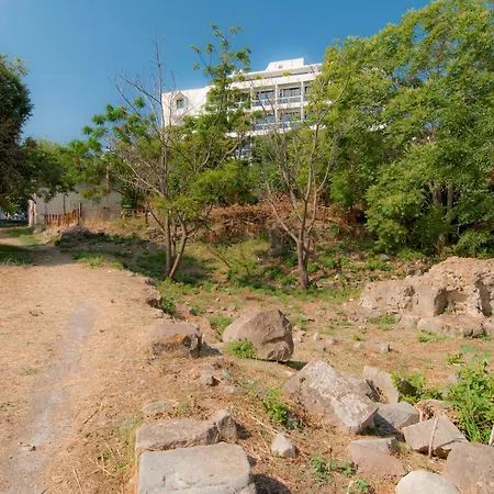 Alexandra Hotel&apartments ホテル