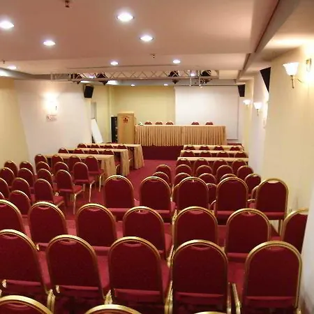 Ξενοδοχείο Alexandra Hotel&apartments 4*