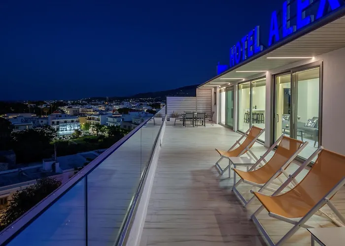 Alexandra Hotel&apartments Otel 4*