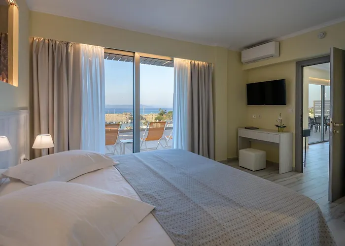 Otel Alexandra Hotel&apartments 4*