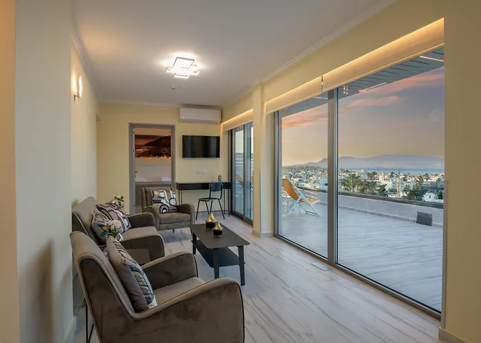 Alexandra Hotel&apartments Hotel