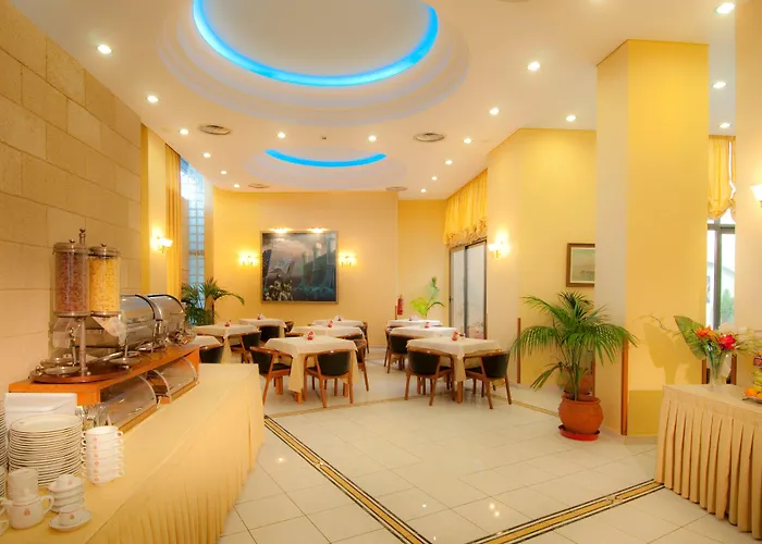 Alexandra Hotel&apartments